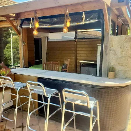 Apartment De La Climatise Le Rayol-Canadel-sur-Mer