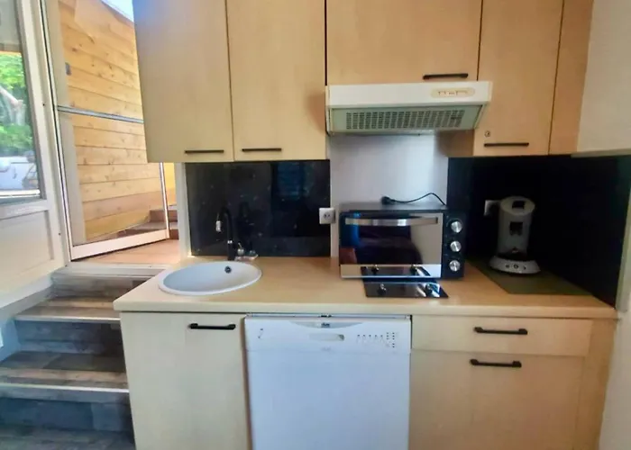 De La Climatise Rayol-Canadel-sur-Mer